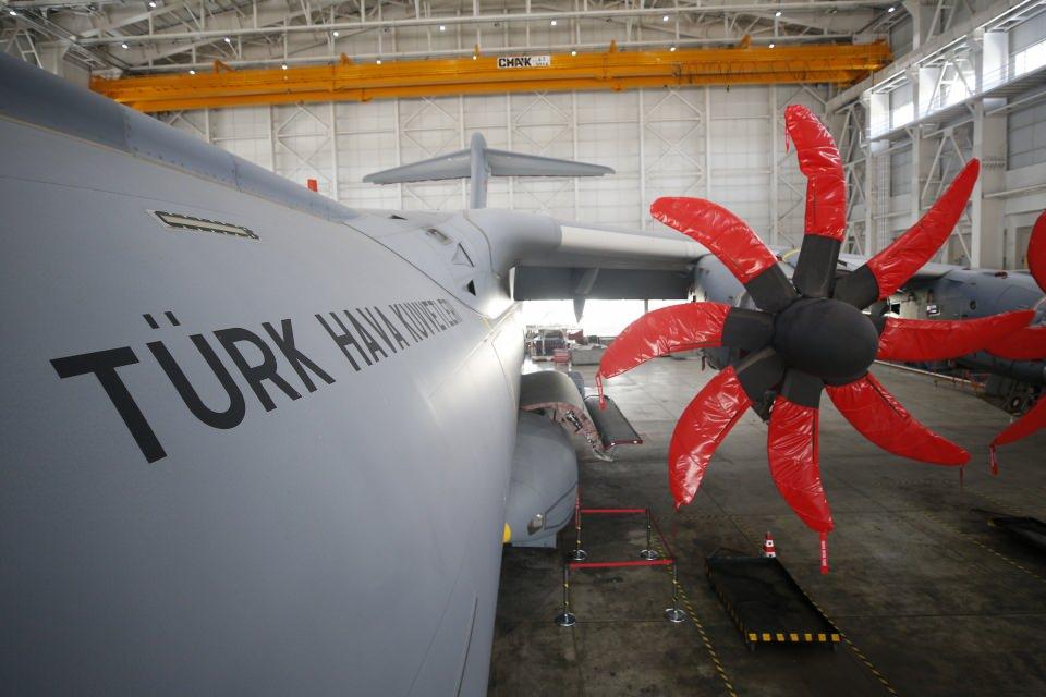 <p>Özellikle CN-235 uçağının modernizasyonuyla ilgili yeni bir çalışmamız var. Airbus'la bunu değerlendiriyoruz. Fransa, Kore ile de bunu verebilecek durumdayız." dedi.</p>

<p> </p>
