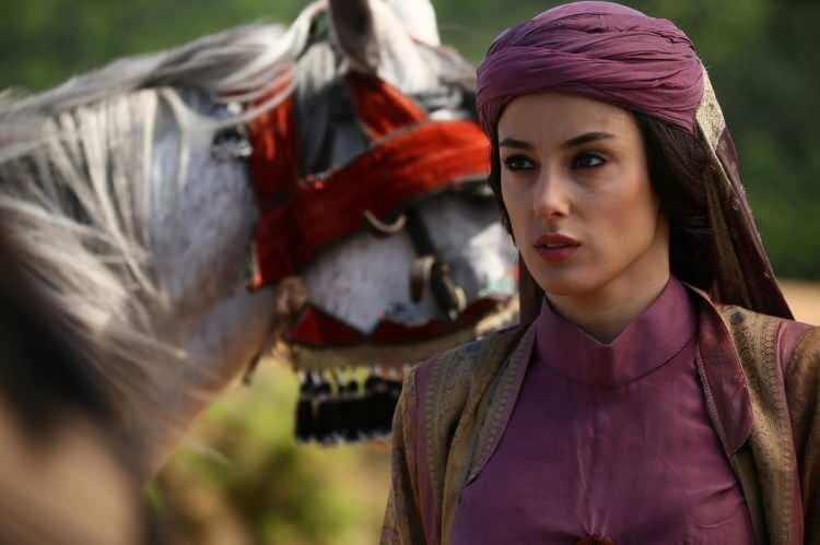 <p><span style="color:#FF0000"><strong>Tosun, son olarak 2018 yılında “Mehmetçik Kut’ül Amare” dizisinde Fatma karakterine hayat vermişti.</strong></span></p>
