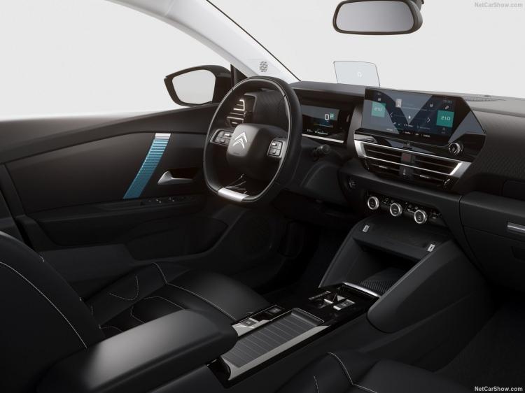 <p>Citroen C4'ün TÜRKİYE FİYATLARI<br />
<br />
Türkiye'de en çok ilgi gören markalar arasında yer alan Fransız devi Citroen'in C4 modelinin deTürkiye fiyatları geçtiğimiz günlerde açıklanmıştı.</p>