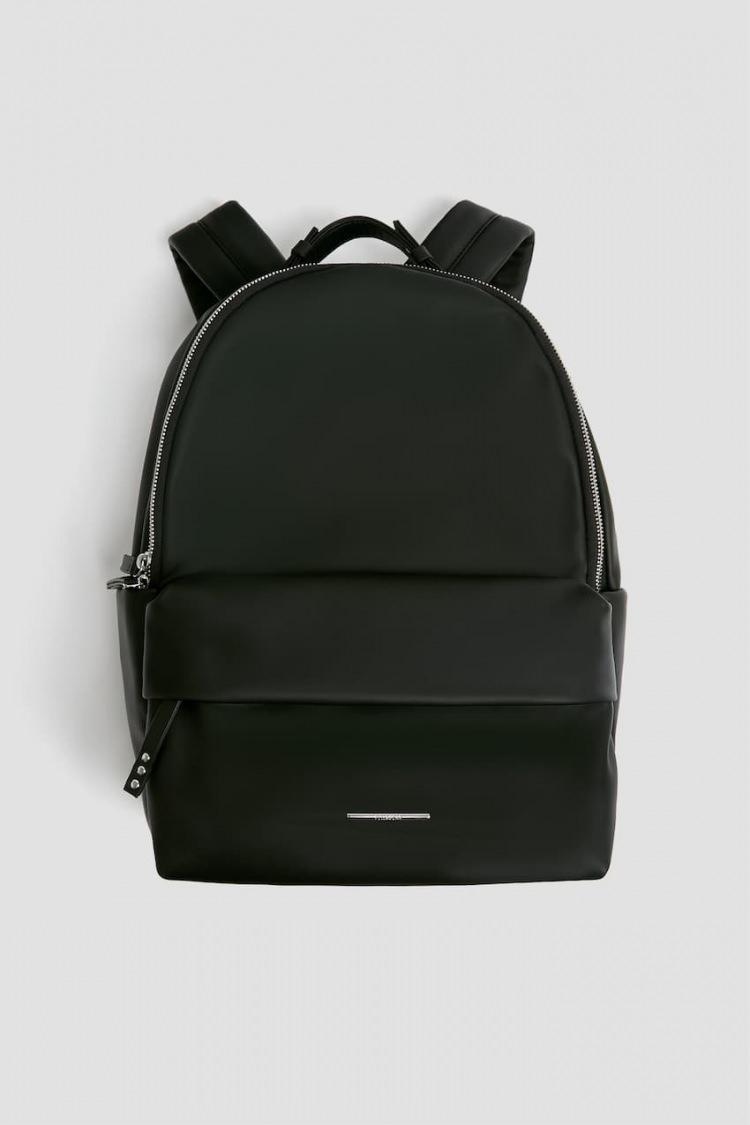 <p><span style="color:#B22222"><strong>PULL&BEAR: 259,95 TL</strong></span></p>

