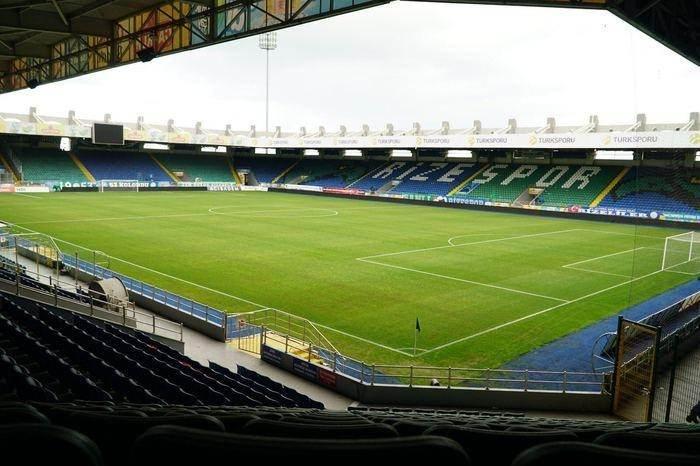 <p>ÇAYKUR RİZESPOR</p>
<p> </p>
<p>ÇAYKUR DİDİ STADYUMU</p>
<p>Kapasite: 15.332</p>
<p>Maçlara alınacak seyirci sınırı: 7.666</p>