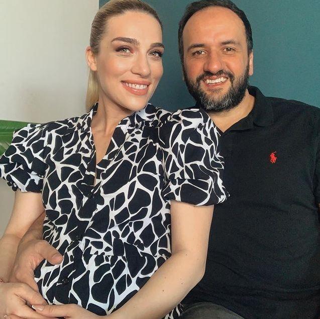 <p><span style="color:#B22222"><strong>İlk kez anne olmanın sevincini yaşayan Canan, oğluna Ali Veysel ismini verdi.</strong></span></p>
