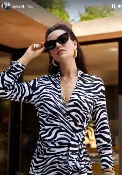 <p><span style="color:rgb(128, 0, 0)"><strong>İŞTE FAHRİYE EVCEN'İN ÇOK KONUŞULAN SON PAYLAŞIMI</strong></span></p>
<p> </p>
