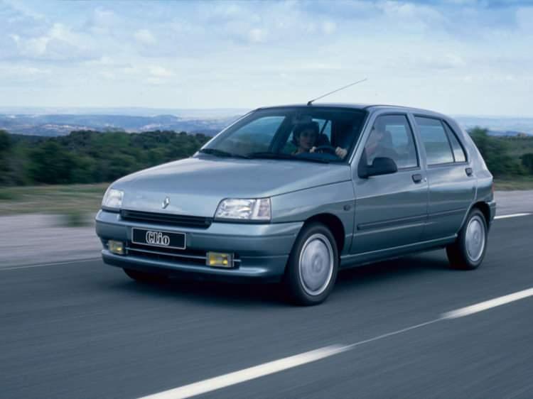 <p>1990-Renault-Clio-1.7-RT</p>
