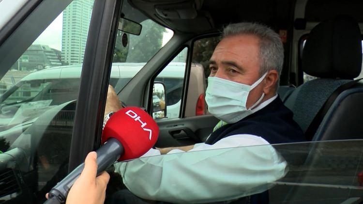 <p><strong>SÜRÜCÜLER TRAFİKTEN ŞİKAYETÇİ</strong></p>

<p>Caddeyi kullanan sürücüler ise bitmeyen trafikten şikayetçi. Servis şoförü İbrahim Bulakbasar "Burası hep trafik zaten, hep trafik yani. Bir de sabah 8-9 arası gelin, en az 15-20 dakika sürüyor burayı geçmesi" dedi.</p>

<p> </p>
