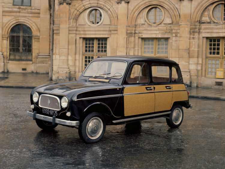 <p>1963-Renault-4  Parisienne</p>
