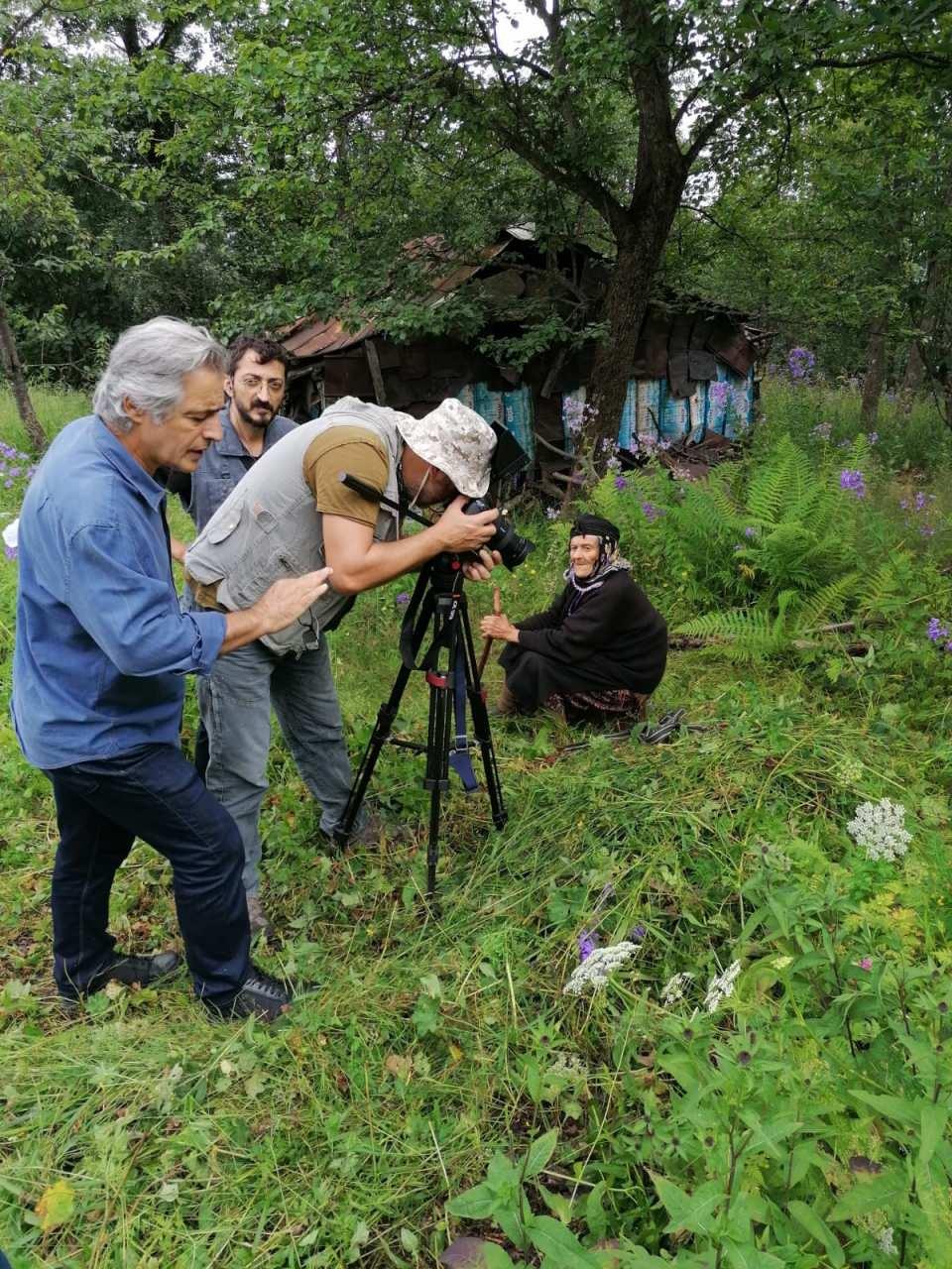 <div> Kültür ve Turizm Bakanlığı'nın desteklediği 'Fatma Kayacı'nın bilinmeyen hikâyesi' adlı belgesel İtalya’da düzenlenen NuoviMondi Film Festivali'nde Jüri Özel Ödülü'ne layık görüldü. </div>
