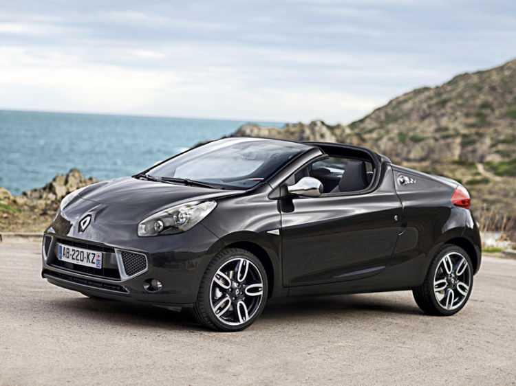 <p><span style="color:inherit">2011 Renault-Wind</span></p>

<p> </p>
