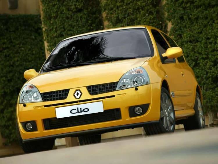 <p><span style="color:inherit">2004 Renault Clio Renault Sport 2.0-16V</span></p>

<p> </p>
