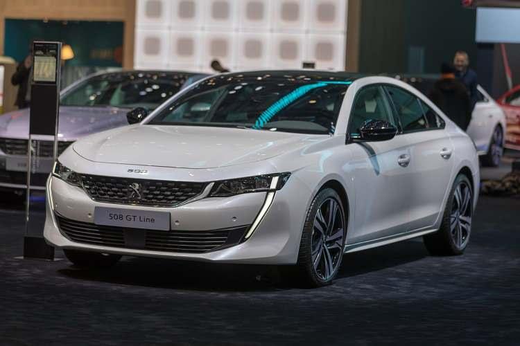 <p>Peugeot 508 modeli de <strong>90.000 TL</strong> için <strong>12 ay</strong> yüzde 0 faiz fırsatıyla satışa sunuluyor.</p>