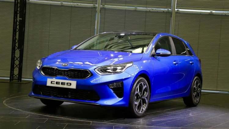 <p>C hatchback segmentinde yer alan Ceed modelleri de <strong>50 bin TL</strong>’ye <strong>12</strong> ay yüzde 0,99 faiz fırsatıyla tercih edilebiliyor.</p>