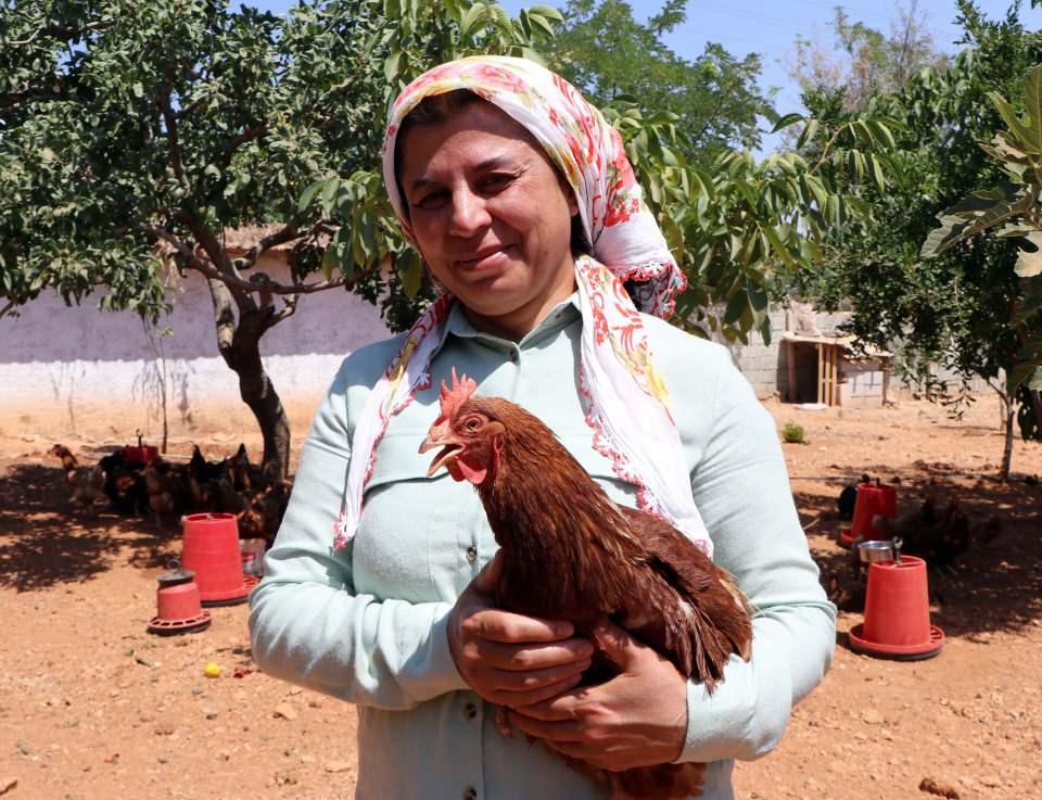 <p>Kentte eşi Özgür Gedik ile çiftçilik yapan Meliha Gedik, çocuğu olmadığı için kuracağı ormanda ağaç yetiştirmek istedi. Orman Bölge Müdürlüğü ile iletişim kuran Gedik, hatıra ormanı kurabileceğini öğrendi. </p>
