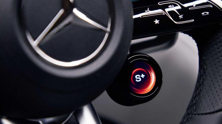 <p>Roadster modeli olan 2021 Mercedes-AMG SL Serisinden ilk görüntüler paylaşıldı.</p>
