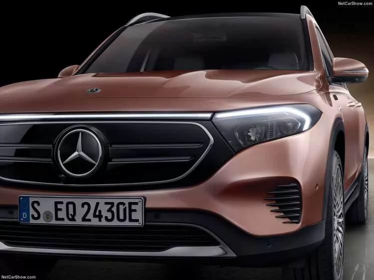 <p><strong>MERCEDES'İN BU SENE TANITTIĞI YENİ MODELLER</strong></p>

<p><strong>Mercedes EQB resmen tanıtıldı!</strong></p>
