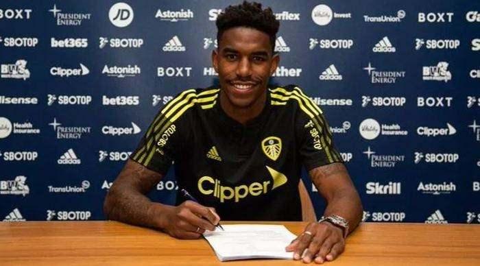 <p>Junior Firpo</p>
<p>Barcelona -> Leeds United</p>
<p>Bonservis bedeli: 15 milyon Euro</p>