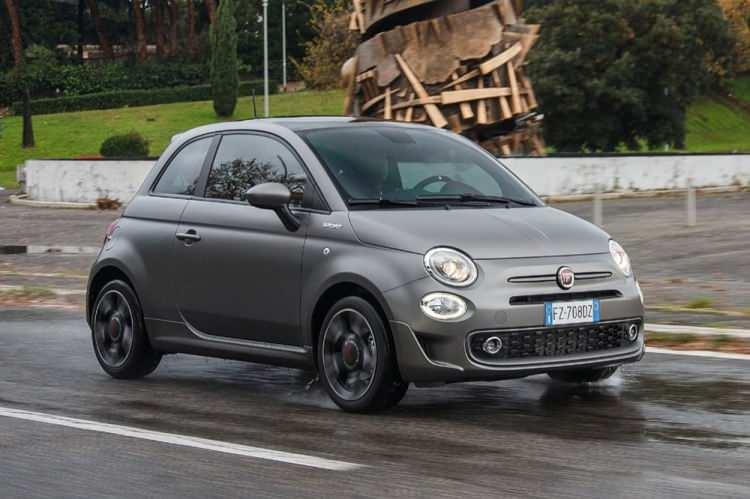 <p>HİBRİT MOTORLU FİAT 500 TÜRKİYE’DE</p>

<p>Fiat’ın ikonik modeli 500, hibrit motorlu versiyonu ile ülkemizde satışa sunuldu. </p>
