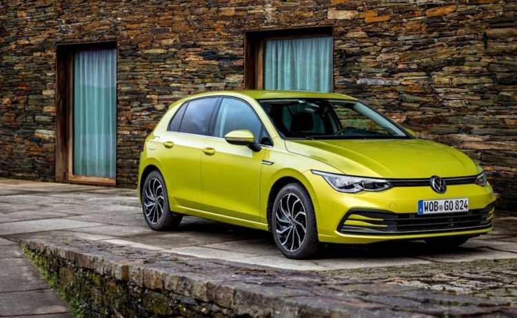 <p>VOLKSWAGEN</p>
<p>Yeni Golf Life 1.0 eTSI 110 PS 7 ileri DSG</p>