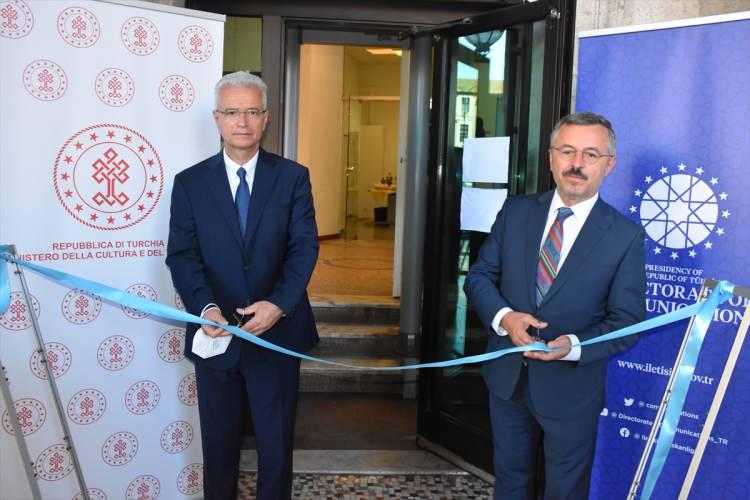 <p>Açılışta konuşma yapan Gücük, sergiyi düzenleyen Kültür ve Tanıtma Müşavirliği ile Basın Müşavirliğine teşekkür ederek, "Fetullahçı Terör Örgütü'nün (FETÖ) yurt dışı yapılanmasıyla mücadelede, yabancı muhataplarımız ve bulunan ülkedeki kamuoyunun doğru ve sağlıklı bilgilendirmeleri öncelikli konuların başında gelmektedir. Yurt dışında terör örgütüyle ilgili farkındalığın daha da arttırılmasında destekleyici enformasyon faaliyetlerinin büyük önemi var." dedi.</p>

<p> </p>

