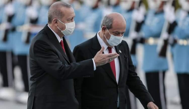 <p>Cumhurbaşkanı Recep Tayyip Erdoğan'ın Kıbrıs'ta yaptığı Kapalı Maraş açıklamasını değerlendiren ABD, Fransa, İngiltere, İsrail ve Avrupa Birliği, Maraş'ın yüzde 3.5'inin askeri bölge statüsünden çıkarılmasına tepki göstermişti.</p>
<p> </p>