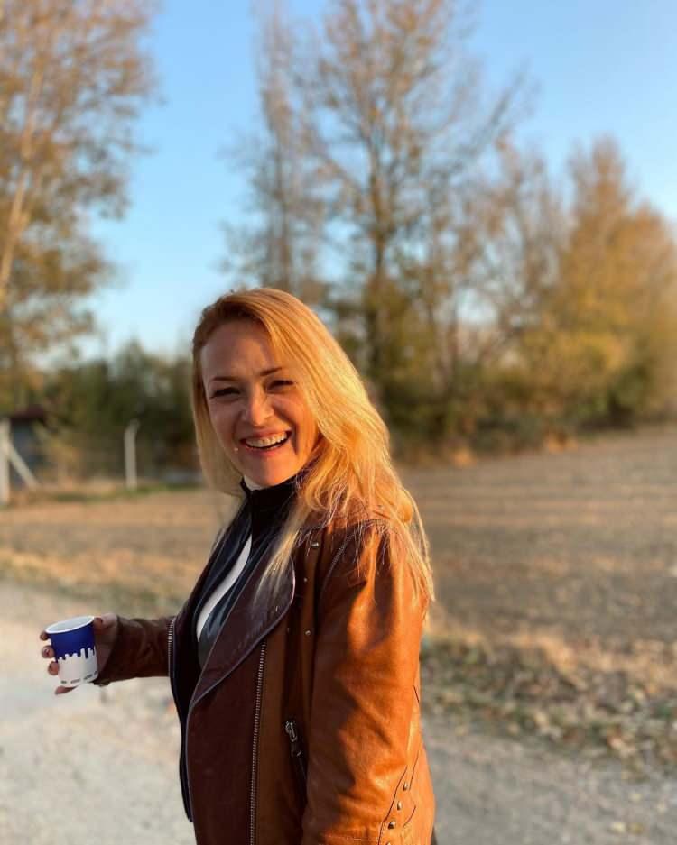 <p><span style="color:#800080"><strong>Sosyal medya hesabından paylaşım yapan Kaplan'ın son hali hayranlarını şaşırttı. </strong></span></p>