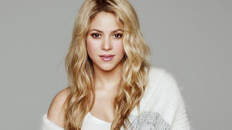 <p><span style="color:#EE82EE"><strong>Kolombiya asıllı Shakira, hakkında hayranlarını şaşırtan suçlamalar arsı sıra geldi. İspanya'da yargılanmasına karar verilen dünya yıldızı hakkında altı ayrı karar çıkarıldı. Vergi kaçakçılığı ile suçlanan dünyaca ünlü yıldızın hapse girme ihtimali var. </strong></span></p>
