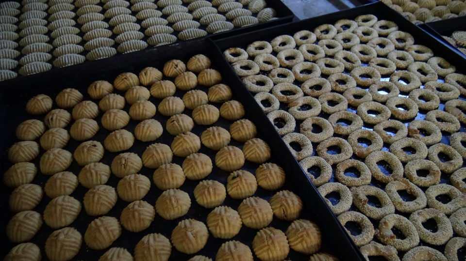<p>Pişme süresi 25-30 dakika civarındadır. Odun ateşinin közünde yavaş yavaş pişmektedir.</p>
