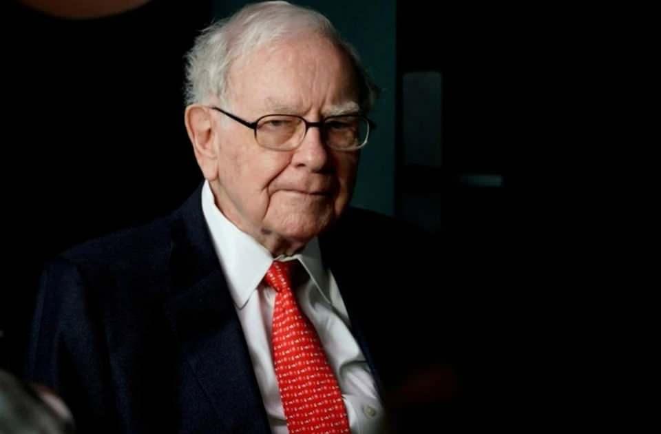 <p><strong>9- WARREN BUFFETT: 103.7 MİLYAR DOLAR</strong><br />
<br />
BERKSHİRE HATHAWAY</p>