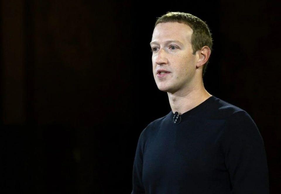 <p><strong>5- MARK ZUCKERBERG: 130.8 MİLYAR DOLAR</strong><br />
<br />
FACEBOOK (WHATSAPP, INSTAGRAM)</p>