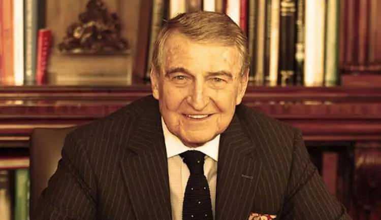 <p>MUSTAFA RAHMİ KOÇ</p>
