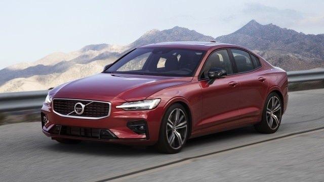 <p><strong>Volvo S60</strong></p>
<p>Çarpışma ve dayanıklılık: Geçerli</p>
<p>Kaza önleme ve azaltma: Geçerli</p>
<p>Çocuk koltuğu güvenliği: Kabul edilebilir</p>