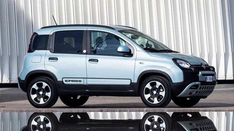 <p>Fiat Panda 2020 Cross 1.0 70 HP Hybrid<br />
<br />
<strong>165 500 TL</strong></p>