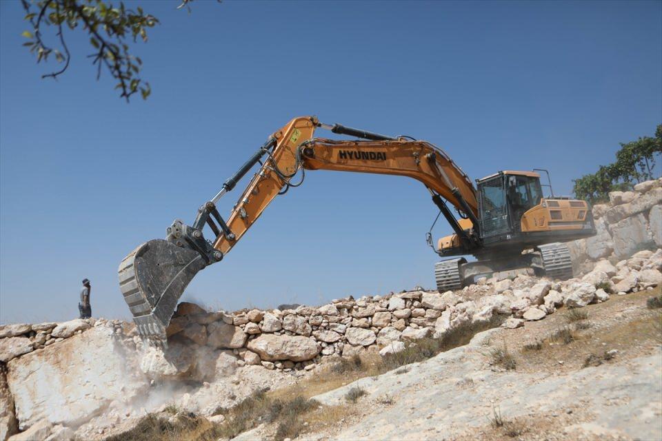 <p>Söz konusu ev ve yapının C bölgesi olarak tasnif edilen bölgede yer aldığı ifade edildi.</p>
<p> </p>