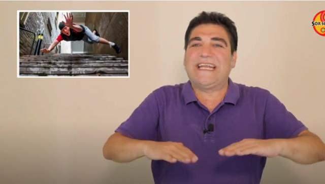 <p><span style="color:#B22222"><strong>ŞİMDİLERDE YOUTUBER OLDU</strong></span></p>
<p><span style="color:#800080"><strong>Erdal Türkmen, oyunculuğunun yanında aynı zamanda karikatüristlik yapıyordu. Pek çok mizah dergisinde yer alan Türkmen, oyunculuk mesleğine ilk adımını Çiçek Taksi ile yaptı. </strong></span></p>