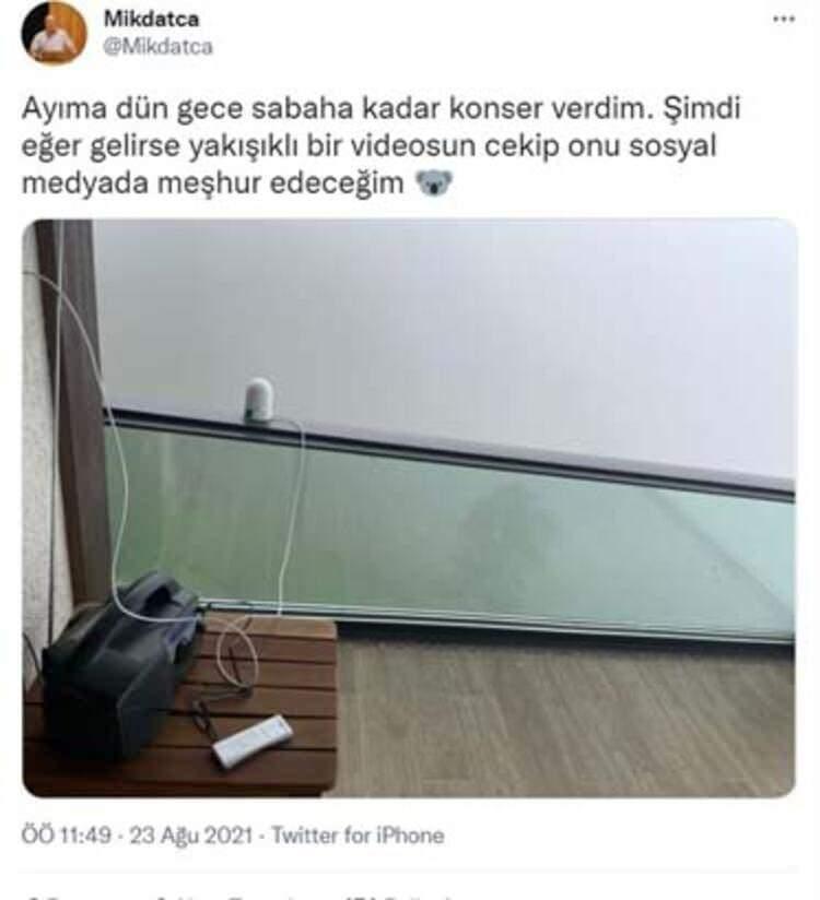 <p><em><span style="color:#000080"><strong></strong><strong>"Birinci katta balkondaki peteğe ulaşmak için de camları yoklamış. İki camı yoklamış, üçüncüyü kırmış ama içeri girmemiş nedense. Zaten bu ayı daha önce defalarca geldi. Şantiyedeki kulübe kapısını kırdı. İçeri giriyor, beğenmediği ne varsa atıyor. Ayçiçeği yağını içiyor ama gaz, tiner gibi şeyleri beğenmeyip atıyor."</strong></span></em></p>