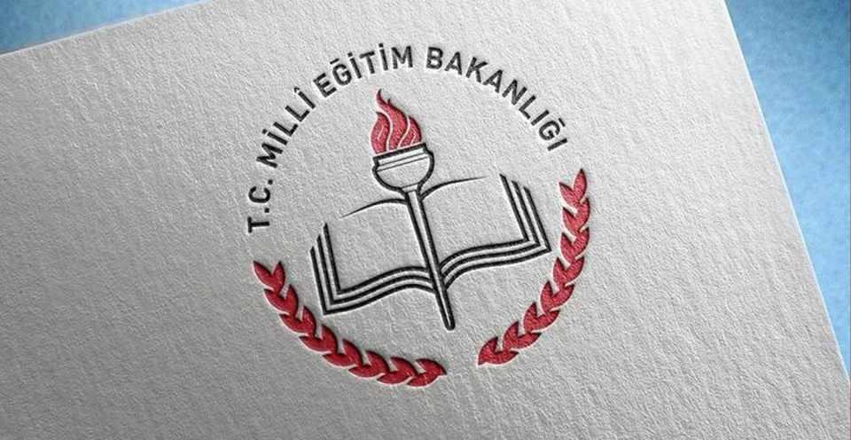 <p><strong>2- Okullarda Kovid-19 salgınına karşı hangi önlemler alınacak?</strong></p>
<p> </p>