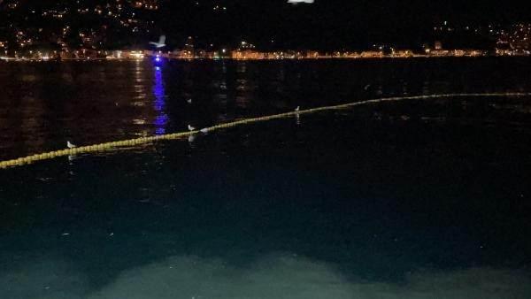 <p>Gırgır ve trol yöntemi ile avcılık yapacak balıkçılar, bugün itibariyle Karadeniz, Marmara ve Ege'de avlanmaya devam edecek. Akdeniz'de ise balıkçılar, 15 Eylül itibaren Akdeniz'de denizlere açılacak. Denizlerde avcılık faaliyetleri 15 Nisan itibariyle sona erecek.</p>