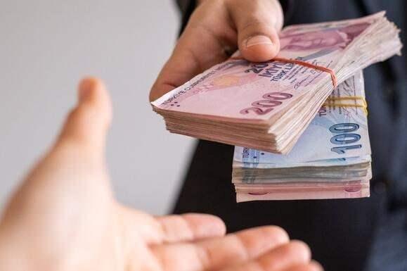 <p>GELİR DURUMU DEĞİŞENLER TEKRAR GELİR TESTİNE GİDEBİLİR Mİ?</p>

<p>Bu kapsamdaki sigortalılardan gelir durumu değişenler durumunun değiştiği tarihten itibaren yeniden gelir testi için Sosyal Yardımlaşma ve Dayanışma Vakıflarına müracaat edebilirler.</p>
