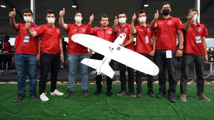 <p>- "Mevcut insanlı uçakların insansızlaştırılması olabilir"</p>