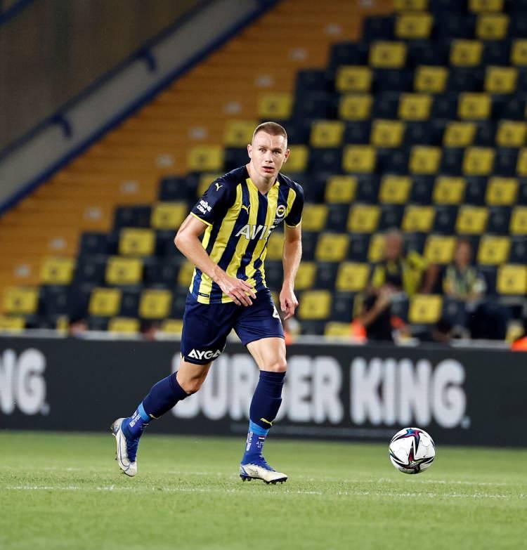 <p>Attila Szalai</p>

<p>Fenerbahçe</p>

<p>7.00 mil. €</p>
