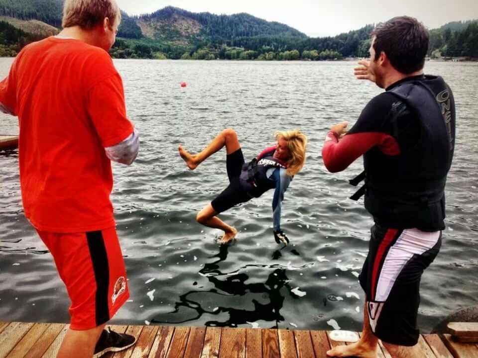 <p>Bu fotoğraflara dünyanın en ilginç tesadüfleri diyebiliriz!</p>