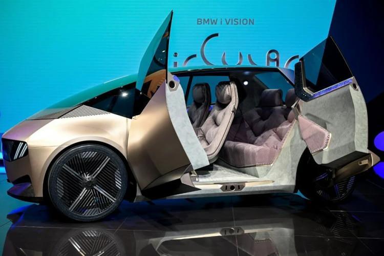 <p>BMW i Vision Circular concept</p>
