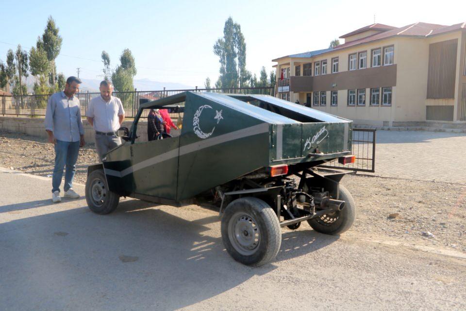 <p>Babamı çok seviyorum. Bundan sonrası da benim için eğlenceli olacak. Hafta sonları ise arabamızla gezmeyi düşünüyoruz" diye konuştu. </p>
