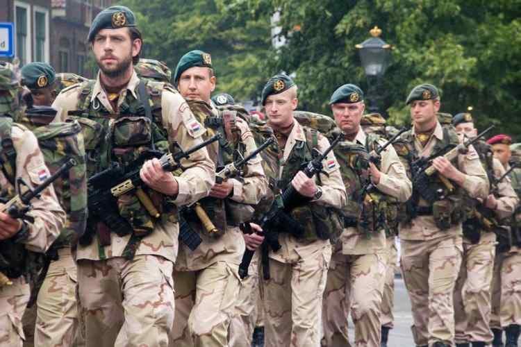 <p>20. HOLLANDA: 12.6 MİLYAR DOLAR</p>