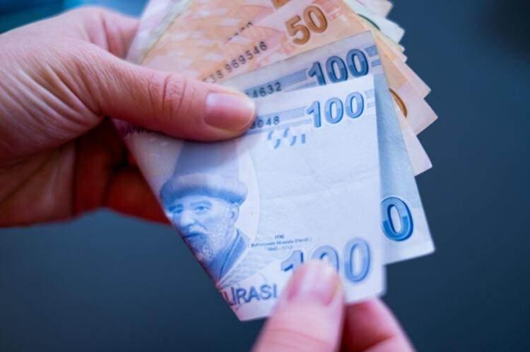 <p>Kira depozitosunun, sözleşmede kiralayana elden verileceği veya kiralayanın banka hesabına yatırılacağı yazılı olsa bile, kiracının bunu yapması zorunlu değildir.</p>
