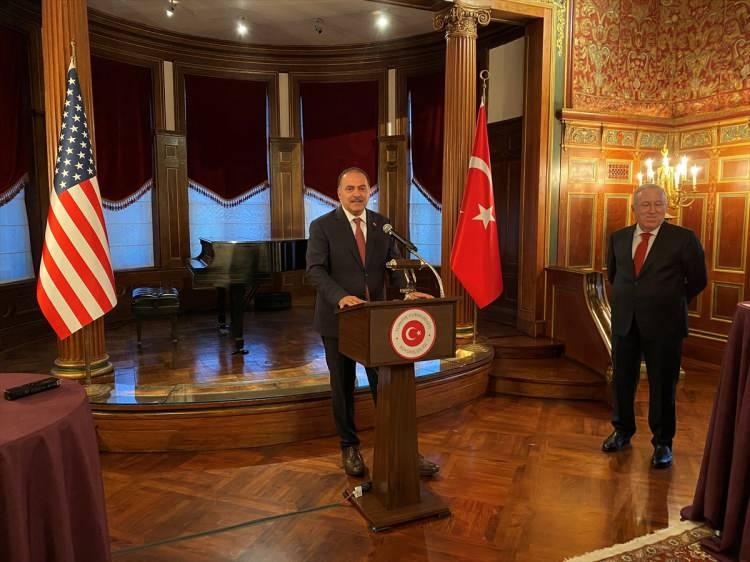 <p>Türkiye'nin uydu alanında faaliyet gösteren firmaları Türksat AŞ, Türk Havacılık ve Uzay Sanayii (TUSAŞ) ve PROFEN, Satellite 2021 fuarı kapsamında Türkiye'nin Washington Büyükelçiliği Konutu'nda resepsiyon düzenledi.</p>