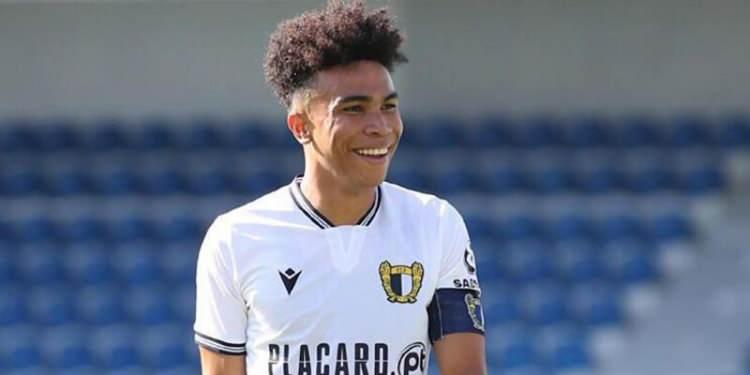 <p>Gustavo Assunçao<br />
<br />
7.00 mil. €</p>
<p>Galatasaray</p>