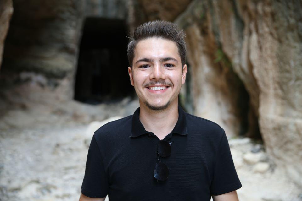<p>Şükran Naz Karadavut da tüneli çok beğendiğini ve herkesin görmesi gerektiğini kaydetti.</p>