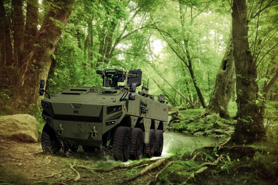 <p>Türk savunma sanayisinin zırhlı kara aracı üreticilerinden BMC, 8x8 sınıfındaki yeni zırhlı muharebe aracı ve personel taşıyıcı Altuğ'u göreve hazırlıyor.</p>
