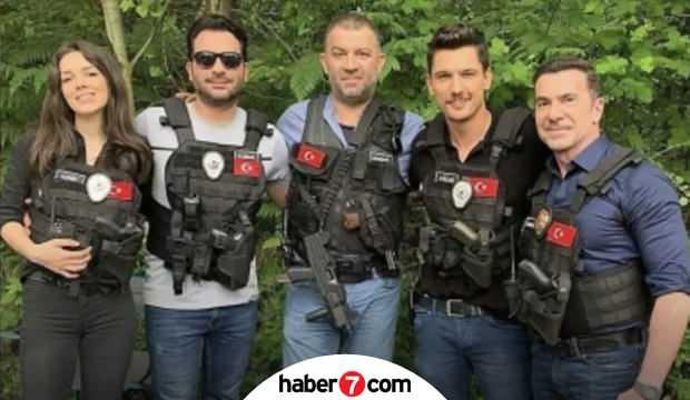 <p>Boğaç Aksoy verdiği bir röportajda kariyer yolculuğuyla ilgili, "Best Model Of Turkey yarışmasında Berk Atan birinci olmuştu, ben üçüncü olmuştum. Benim babam da eskiden modeldi. Belki de ondan etkilendim. 19 yaşındayken futbol oynuyordum.</p>
<p> </p>