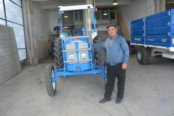 <p>Zile'de yaşayan evli ve 6 çocuk babası Mehmet Akbaş (78), 1966 yılında aldıkları 1964 model Fordson marka traktörünü maddi ihtiyaçtan dolayı 1986'da sattı. Kendisi 14 yaşındayken traktörün satılmasına çok üzülen Arif Akbaş, meslek sahibi olduktan sonra plakadan izini sürdü.</p>
